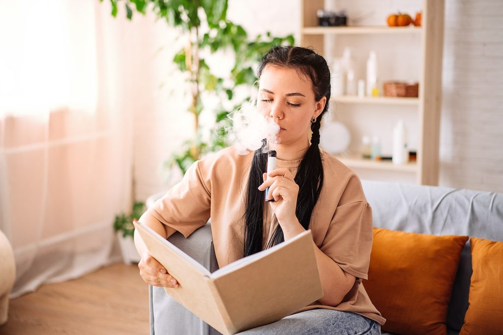 Vaporizing Cannabis Vs. Smoking Cannabis