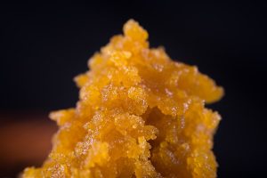 Read more about the article What Are THC-THCA Diamonds?